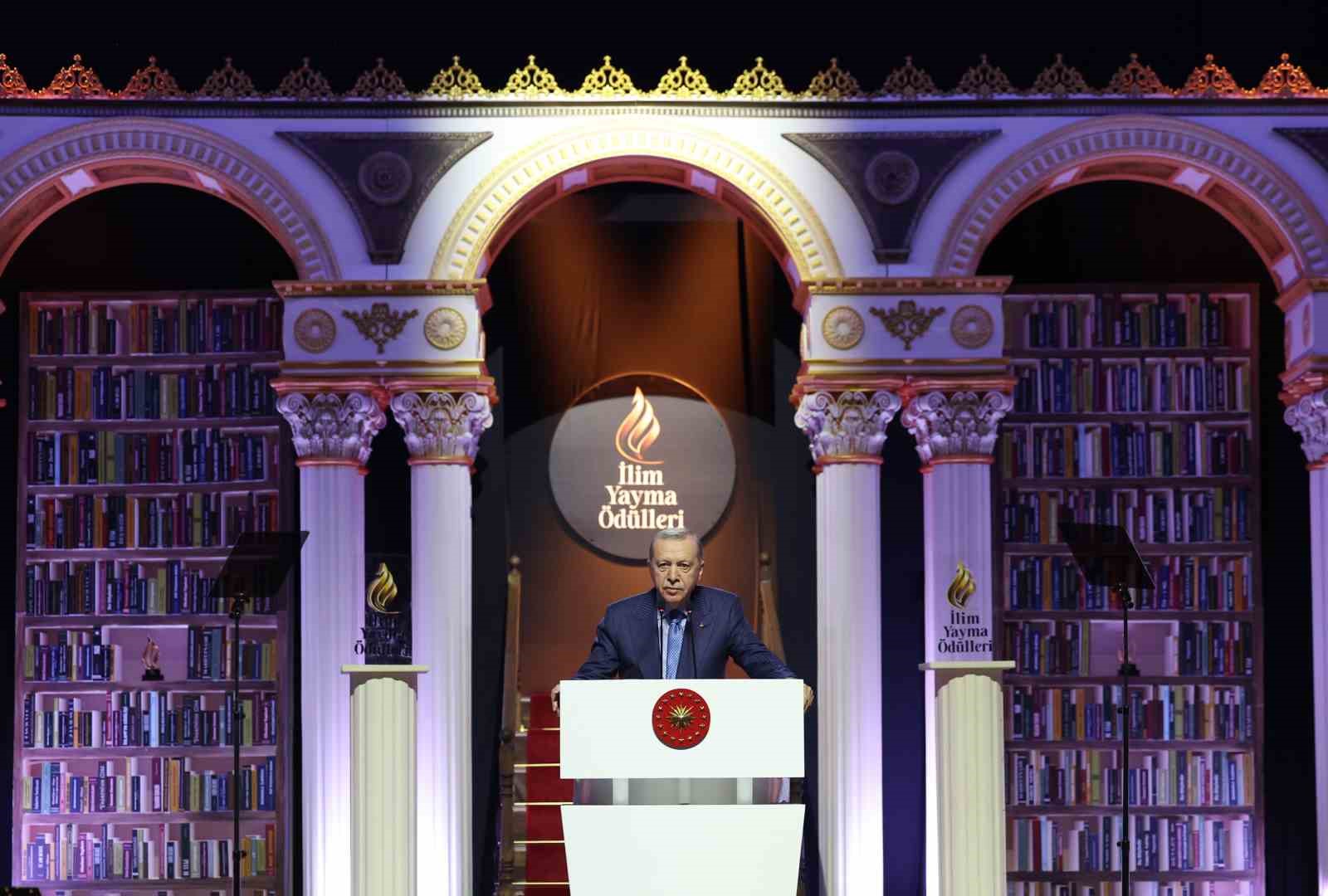 Cumhurbaşkanı Erdoğan: "Terörsüz Türkiye sürecinin başarısı için iktidarımızın da devletimizin de kararlılığı tamdır" 26 cumhurbaskani erdogan terorsuz turkiye surecinin basarisi icin iktidarimizin da devletimizin de kararliligi tamdir 22