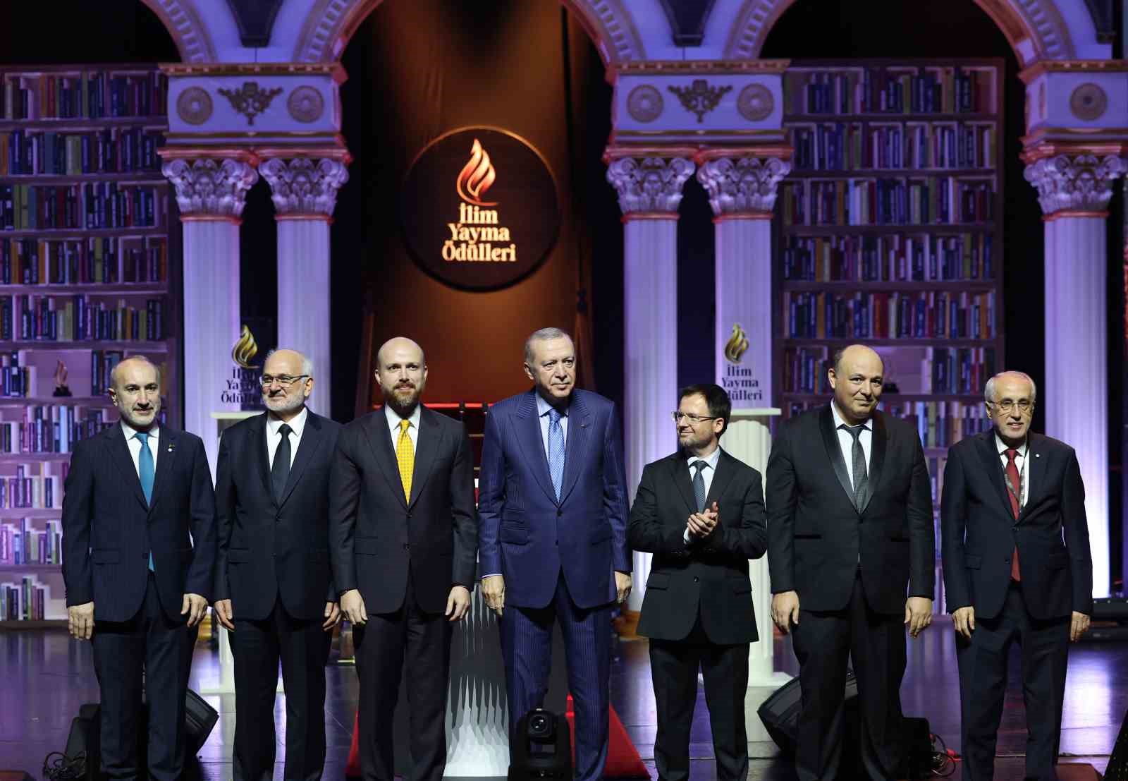 Cumhurbaşkanı Erdoğan: "Terörsüz Türkiye sürecinin başarısı için iktidarımızın da devletimizin de kararlılığı tamdır" 32 cumhurbaskani erdogan terorsuz turkiye surecinin basarisi icin iktidarimizin da devletimizin de kararliligi tamdir 28