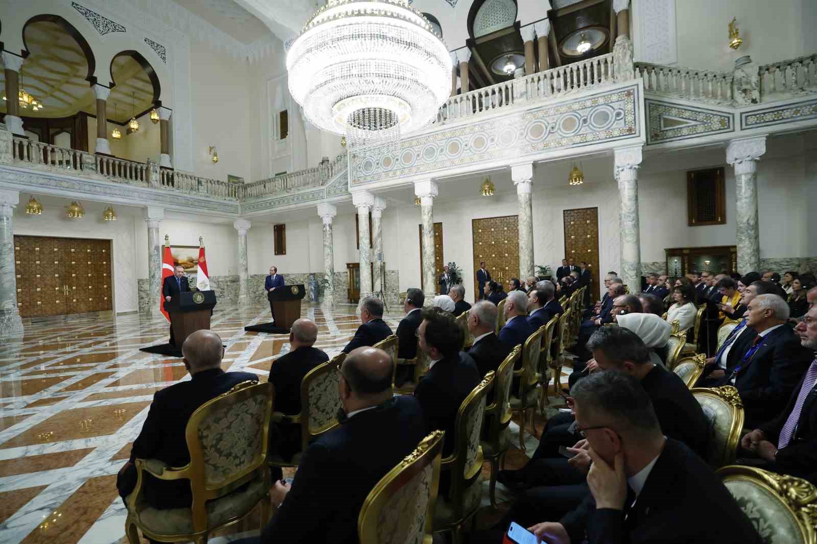 cumhurbaskani erdogan toprak butunlugu korunmus siyasi birligi saglanmis bir suriyenin en buyuk kazanani tum gDAd2iMR