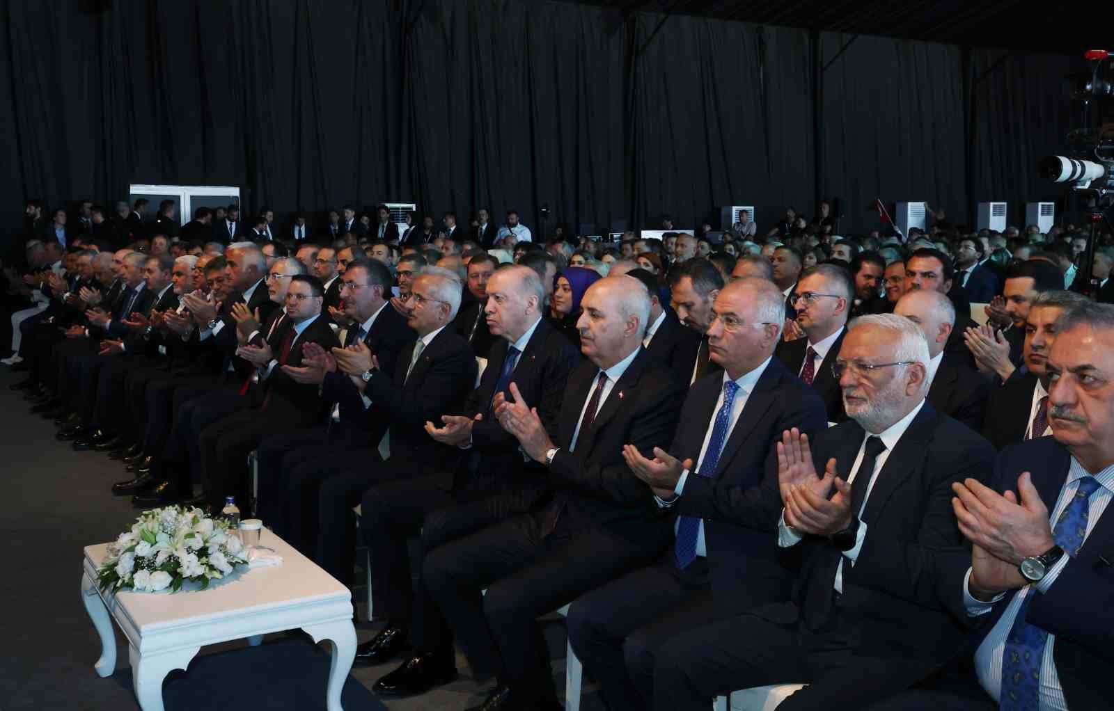 Cumhurbaşkanı Erdoğan: "Türkiye artık uluslararası diplomasinin de kalbinin attığı yer olmaya başlamıştır" 10 cumhurbaskani erdogan turkiye artik uluslararasi diplomasinin de kalbinin attigi yer olmaya baslamistir 6 5GnCTy4a