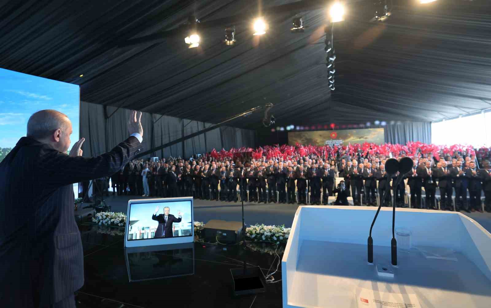 Cumhurbaşkanı Erdoğan: "Türkiye artık uluslararası diplomasinin de kalbinin attığı yer olmaya başlamıştır" 12 cumhurbaskani erdogan turkiye artik uluslararasi diplomasinin de kalbinin attigi yer olmaya baslamistir 8 YGXXSdye