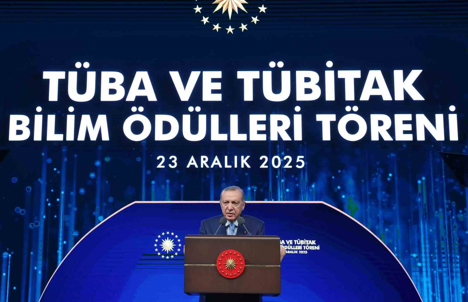 Cumhurbaşkanı Erdoğan: "Türkiye bölgesinin veri üssü konumuna gelecektir" 4 cumhurbaskani erdogan turkiye bolgesinin veri ussu konumuna gelecektir 0 y8lB62wP
