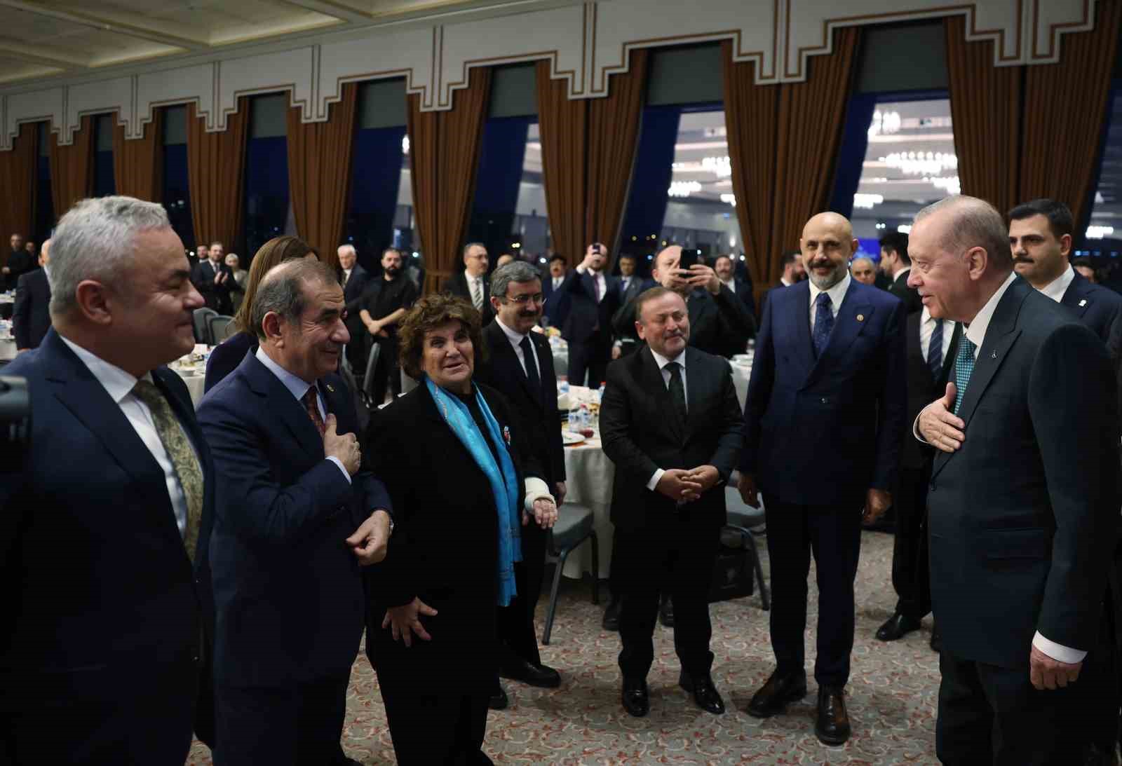 cumhurbaskani erdogan turkiye her zaman savasin degil barisin yanindadir 0 aNwfeLCM