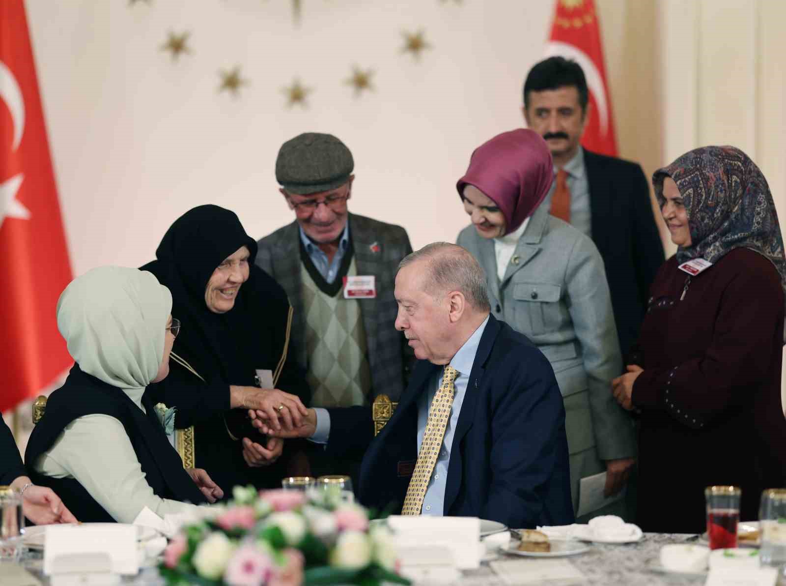cumhurbaskani erdogan turkiye kendi guvenligi icin yalnizca sinirlari dahilinde degil sinirlarin otesinde de her tgd3W1zG