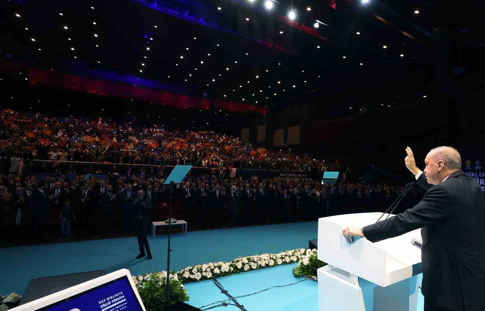 cumhurbaskani erdogan turkiye kuresel bir guce donusuyor 13 PE6Gi7zD