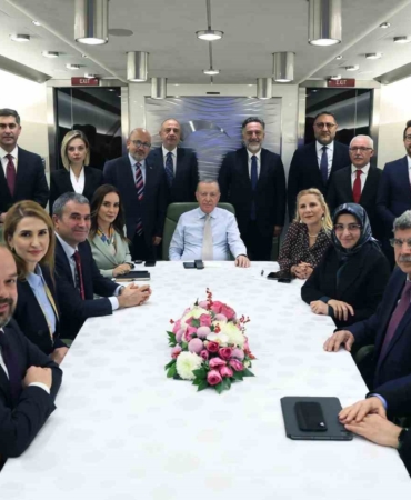 cumhurbaskani-erdogan-turkiye-olarak-gazze-meselesinde-ilk-gunku-kararliligimizi-devam-ettiriyoruz-jI2vbzst.jpg