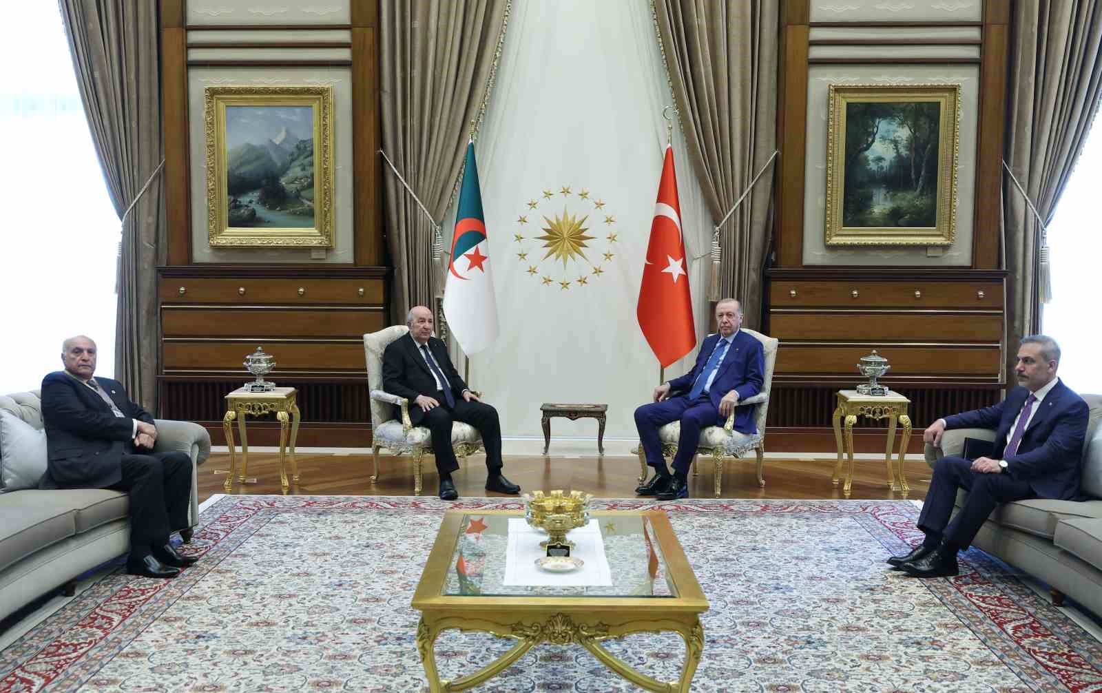 cumhurbaskani erdogan turkiye ve cezayir olarak bolgemizin baris ve guvenligini cok ciddi sekilde tehdit 2XbPHvwR