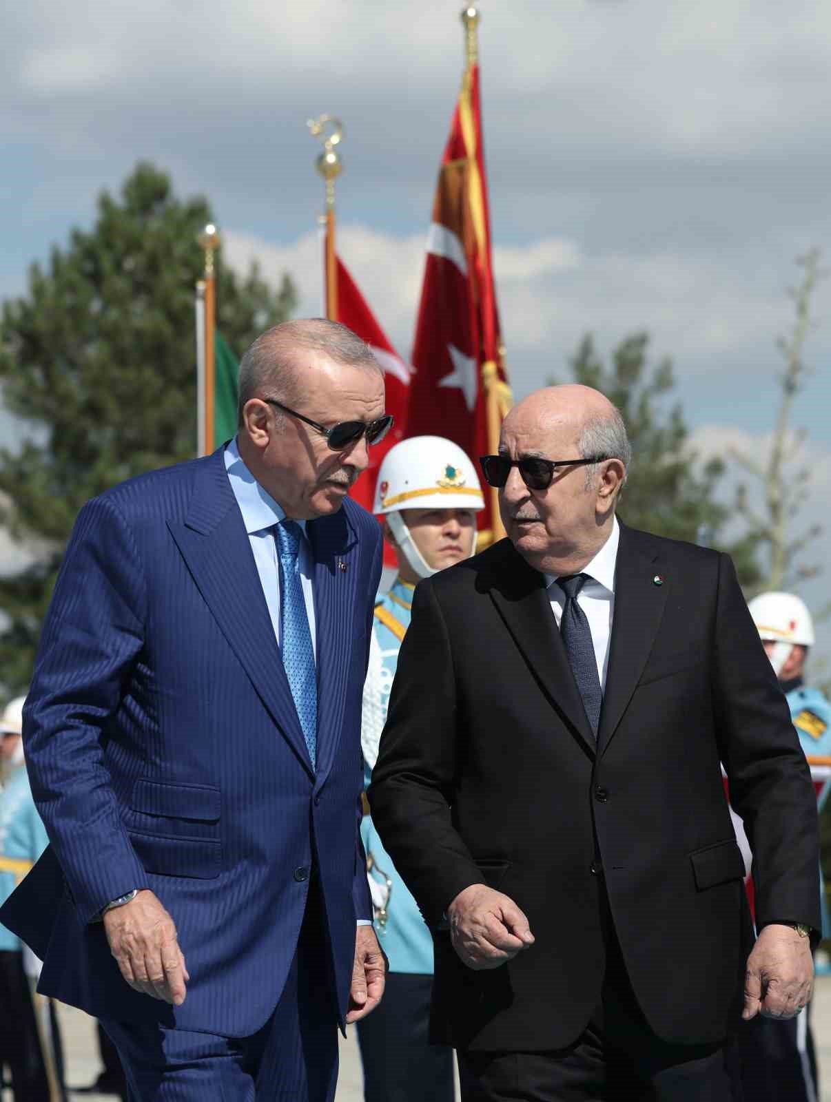 cumhurbaskani erdogan turkiye ve cezayir olarak bolgemizin baris ve guvenligini cok ciddi sekilde tehdit eRiqfTBT