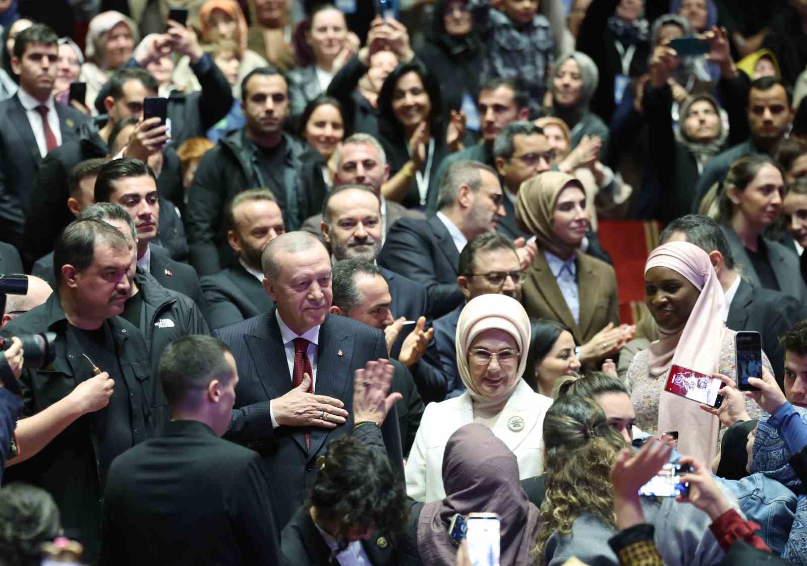 cumhurbaskani erdogan turkiyede uyuyanlari uyandirmaya bir sule yetmistir 22 P4eH2Vr3
