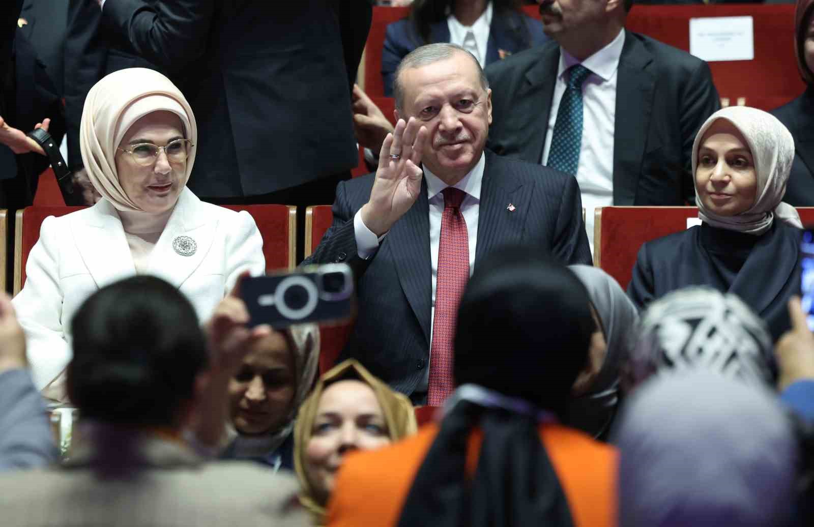 cumhurbaskani erdogan turkiyede uyuyanlari uyandirmaya bir sule yetmistir 23 iGuLflO5