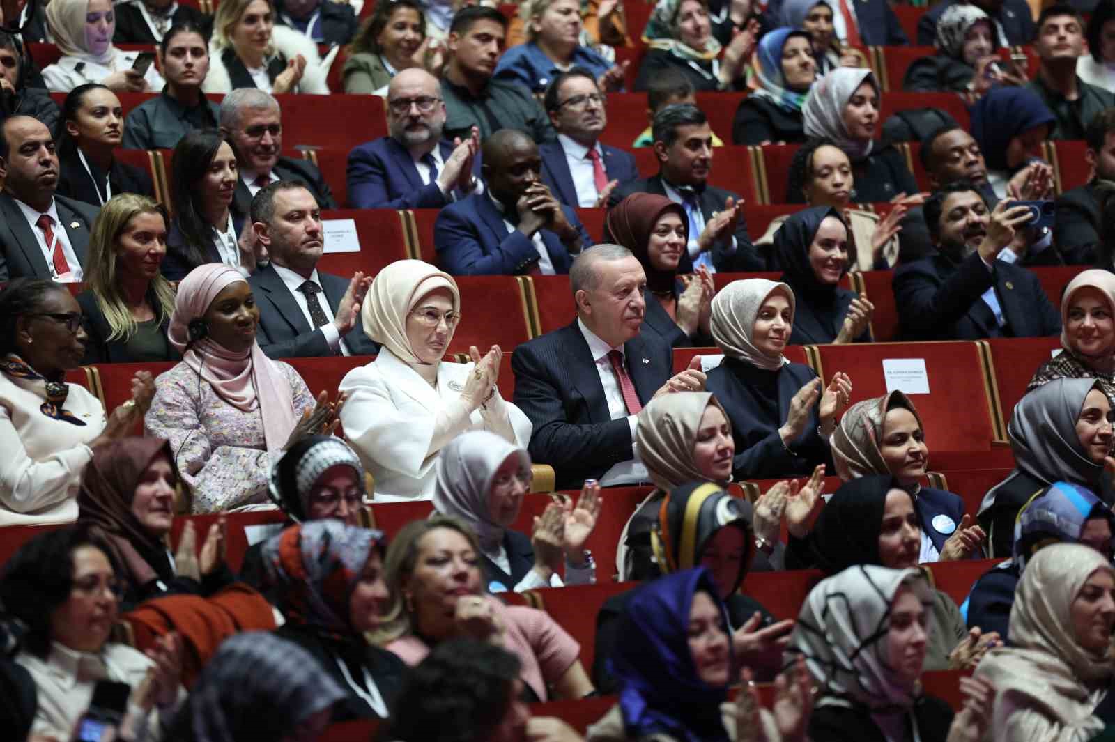 cumhurbaskani erdogan turkiyede uyuyanlari uyandirmaya bir sule yetmistir 5 2YPafnWe