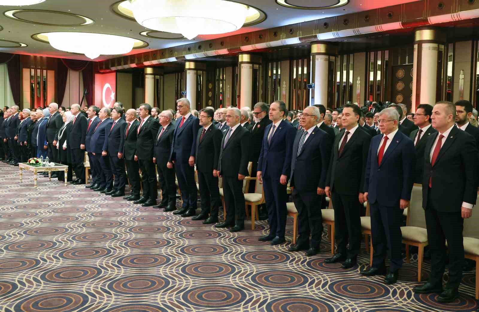 Cumhurbaşkanı Erdoğan: "Türkiye’nin kutlu yolculuğunun önünü kesebilecek hiçbir dahili, harici odak yoktur" 5 cumhurbaskani erdogan turkiyenin kutlu yolculugunun onunu kesebilecek hicbir dahili harici odak yoktur 1 kAhzzfCO