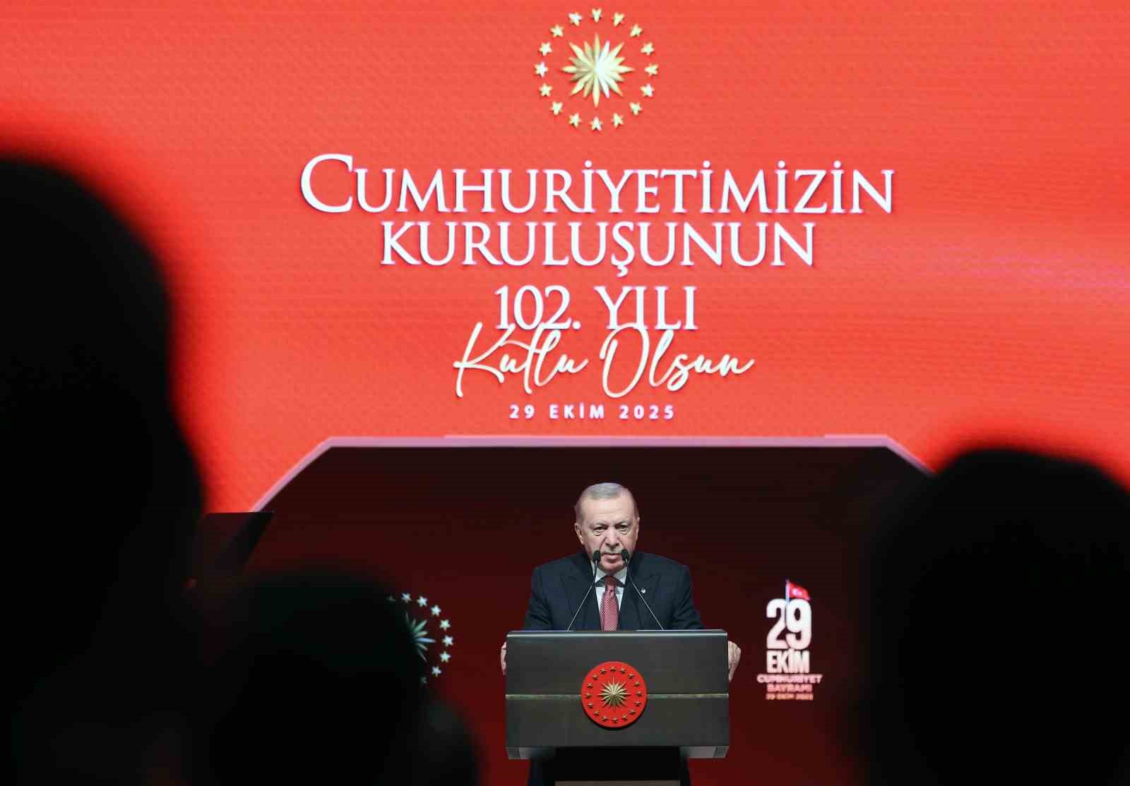 Cumhurbaşkanı Erdoğan: "Türkiye’nin kutlu yolculuğunun önünü kesebilecek hiçbir dahili, harici odak yoktur" 38 cumhurbaskani erdogan turkiyenin kutlu yolculugunun onunu kesebilecek hicbir dahili harici odak yoktur 34 ctHhQcvs
