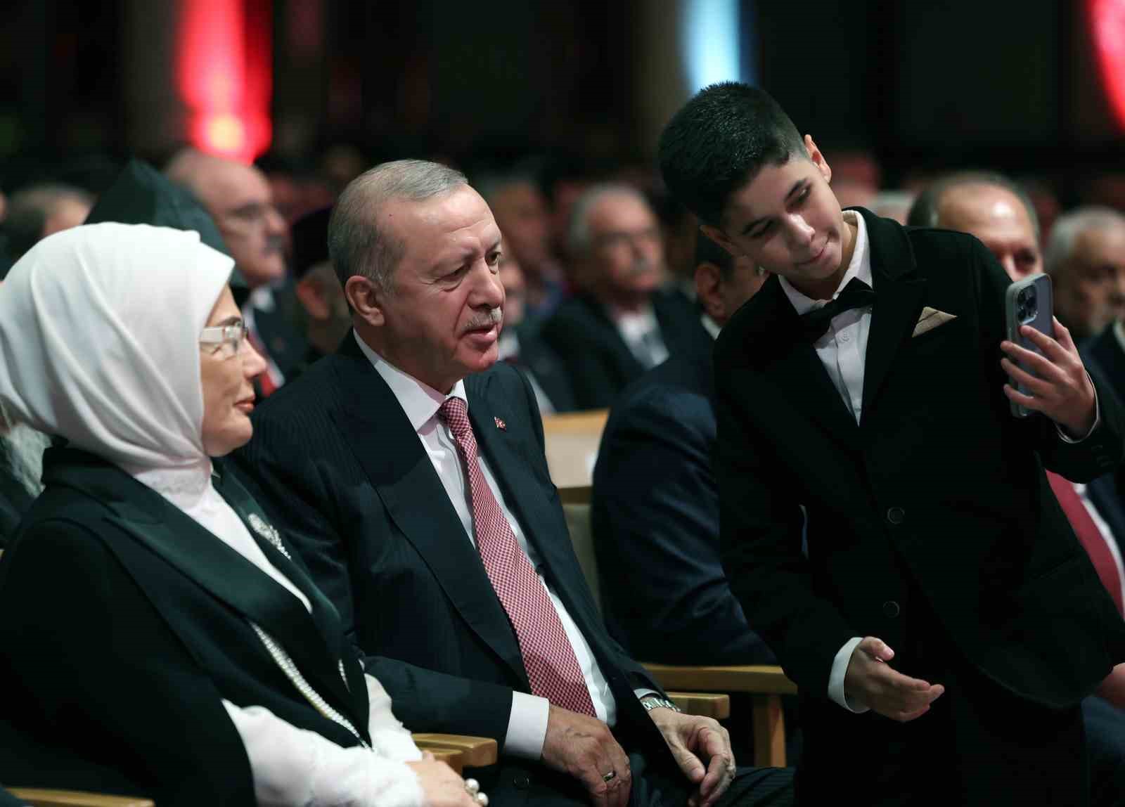 Cumhurbaşkanı Erdoğan: "Türkiye’nin kutlu yolculuğunun önünü kesebilecek hiçbir dahili, harici odak yoktur" 43 cumhurbaskani erdogan turkiyenin kutlu yolculugunun onunu kesebilecek hicbir dahili harici odak yoktur 39 wQdhH3z6