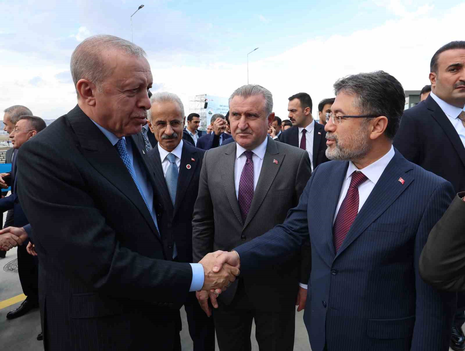 cumhurbaskani erdogan turkiyeyi goz ardi edilemez bir ulke haline getirdik 10 vO1sRba5