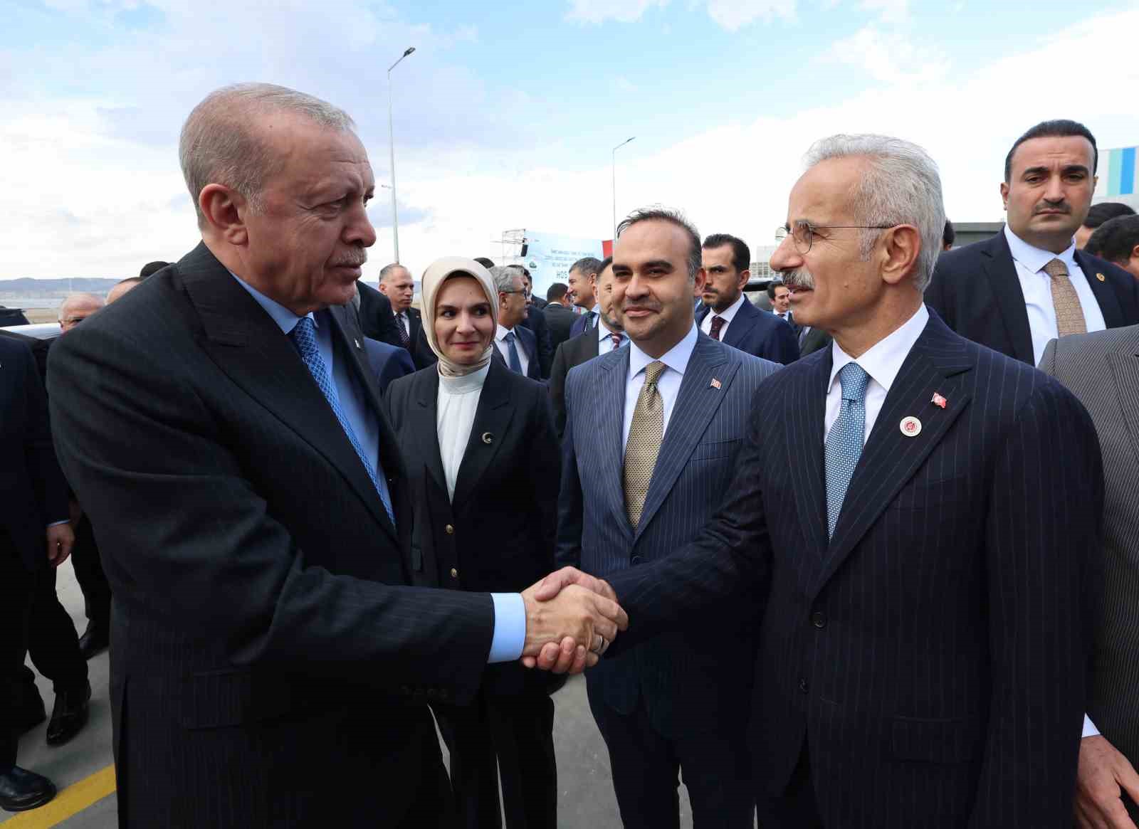 cumhurbaskani erdogan turkiyeyi goz ardi edilemez bir ulke haline getirdik 55 KKniLHcJ