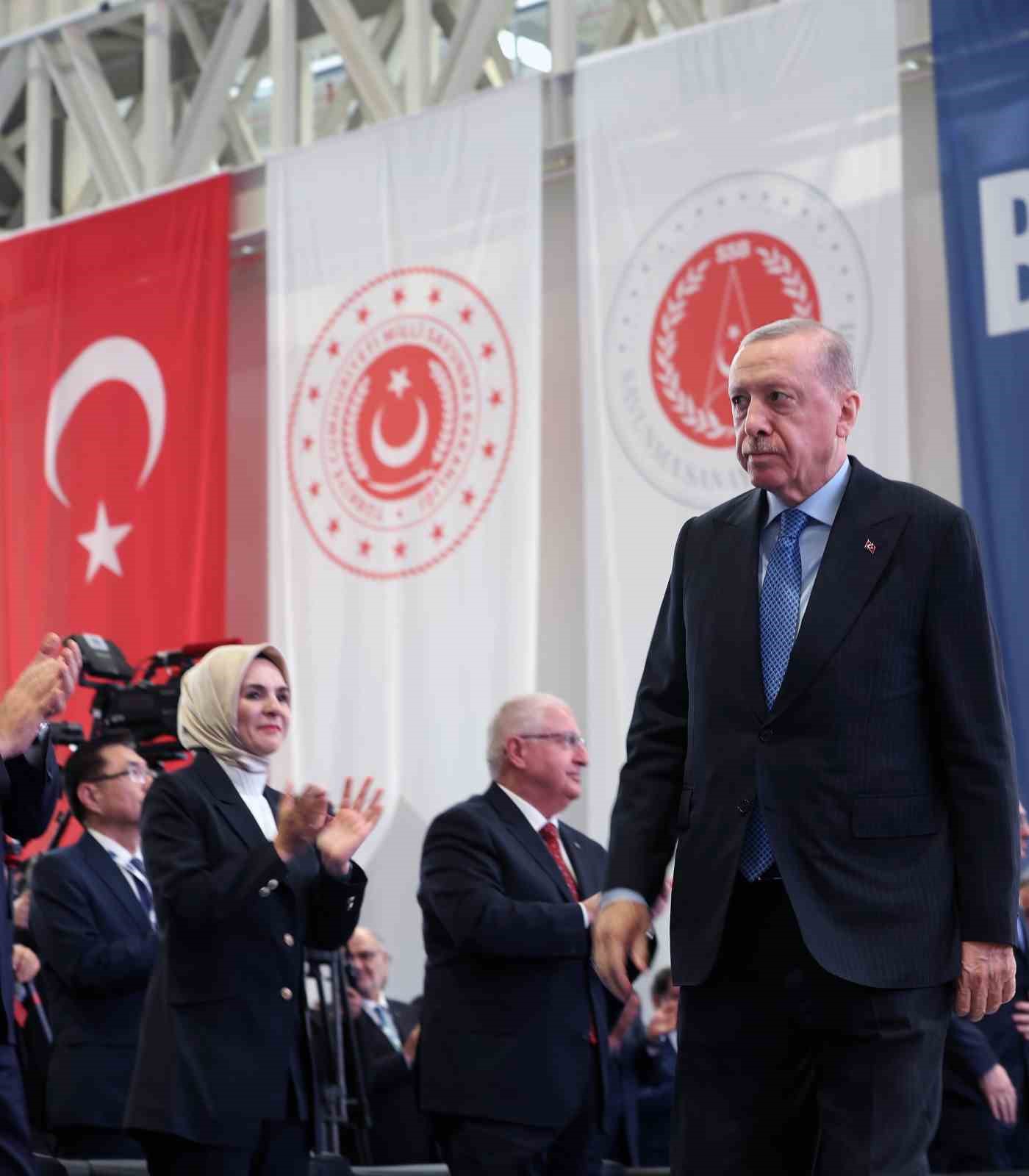 cumhurbaskani erdogan turkiyeyi goz ardi edilemez bir ulke haline getirdik 99 bLNfss9L