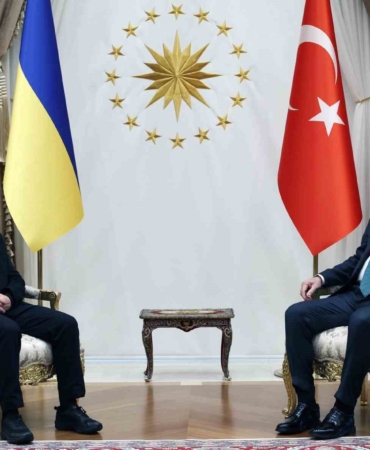 cumhurbaskani-erdogan-ukrayna-devlet-baskani-zelenskiy-ile-bir-araya-geldi-XViljEq7.jpg
