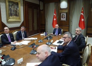 cumhurbaskani erdogan ukrayna konusunda gonulluler koalisyonu liderler zirvesinin cevrimici toplantisina katildi 0 KJOgbuCT
