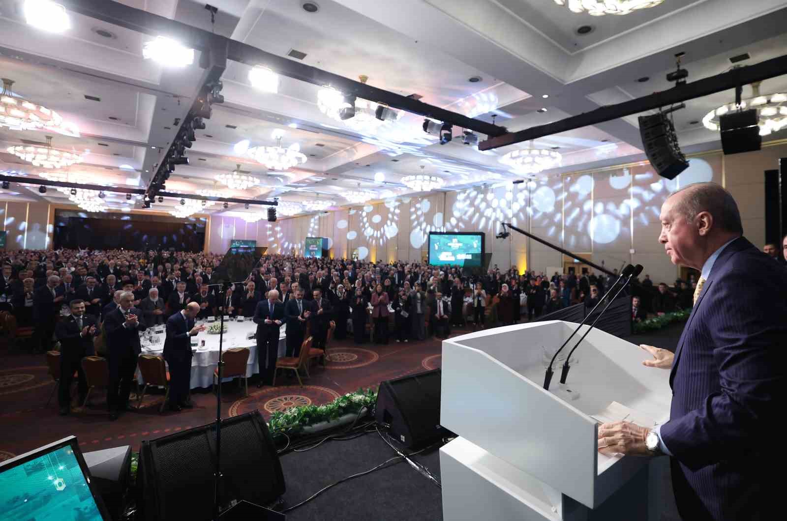 cumhurbaskani erdogan ulkemizi bu ates cukurundan uzakta tutmak birinci onceligimizdir 10 Y22O9YWS