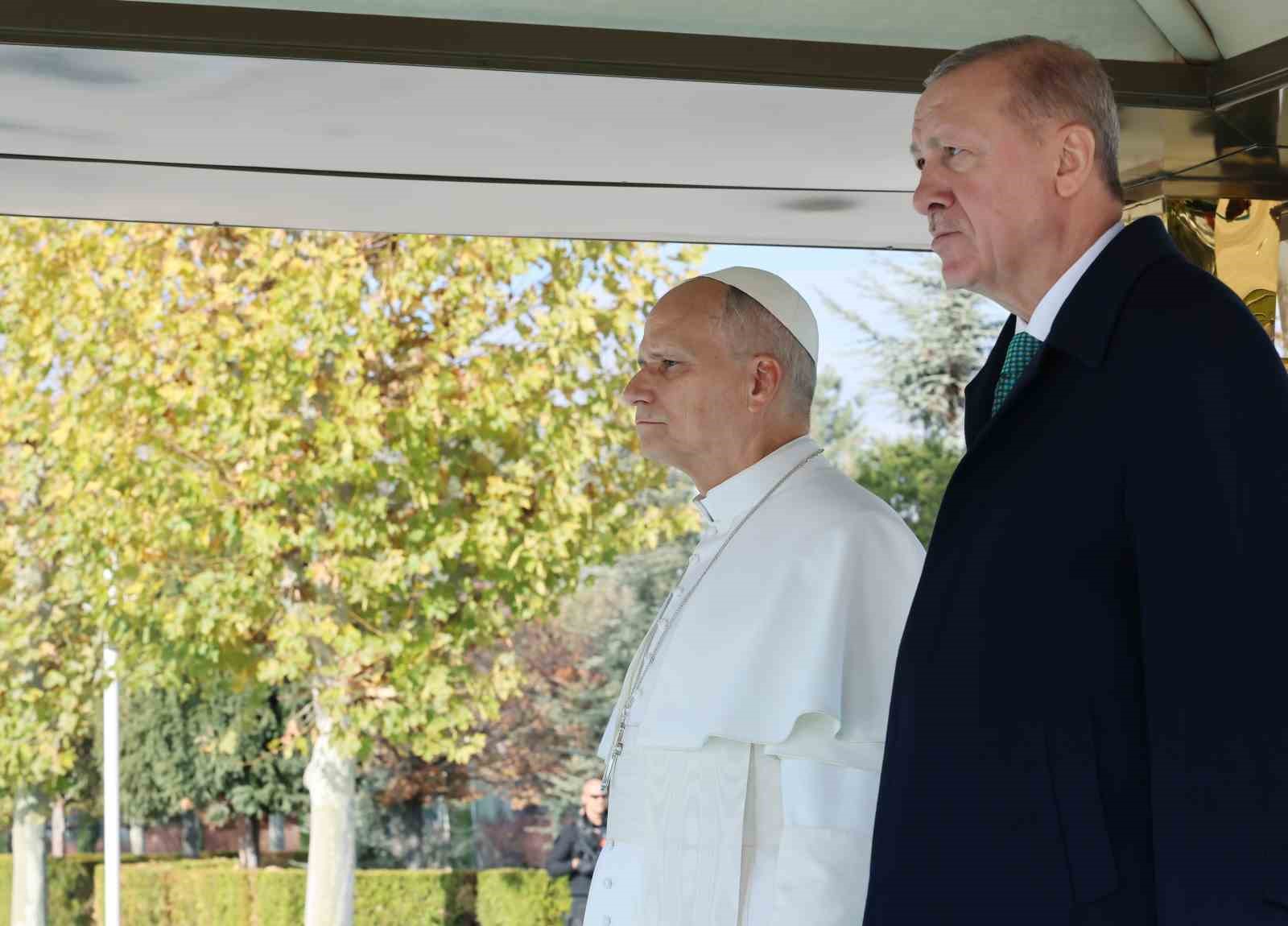 Cumhurbaşkanı Erdoğan, Vatikan Devlet Başkanı Papa 14. Leo’yu resmi törenle karşıladı 27 cumhurbaskani erdogan vatikan devlet baskani papa 14 leoyu resmi torenle karsiladi 23 SsBvLrwL