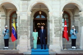 Cumhurbaşkanı Erdoğan: "Türkiye’nin başkentinde yaşayan milyonlarca vatandaşımız kışın ortasında haftalarca susuzluğa mahkum edildi" 1 thumbnail