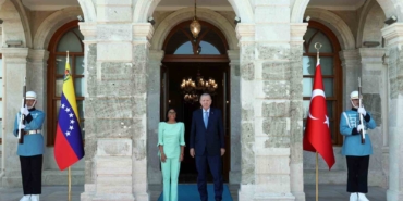 cumhurbaskani-erdogan-venezuela-cumhurbaskani-vekili-rodriuez-ile-gorustu-sHxpUXfk.jpg