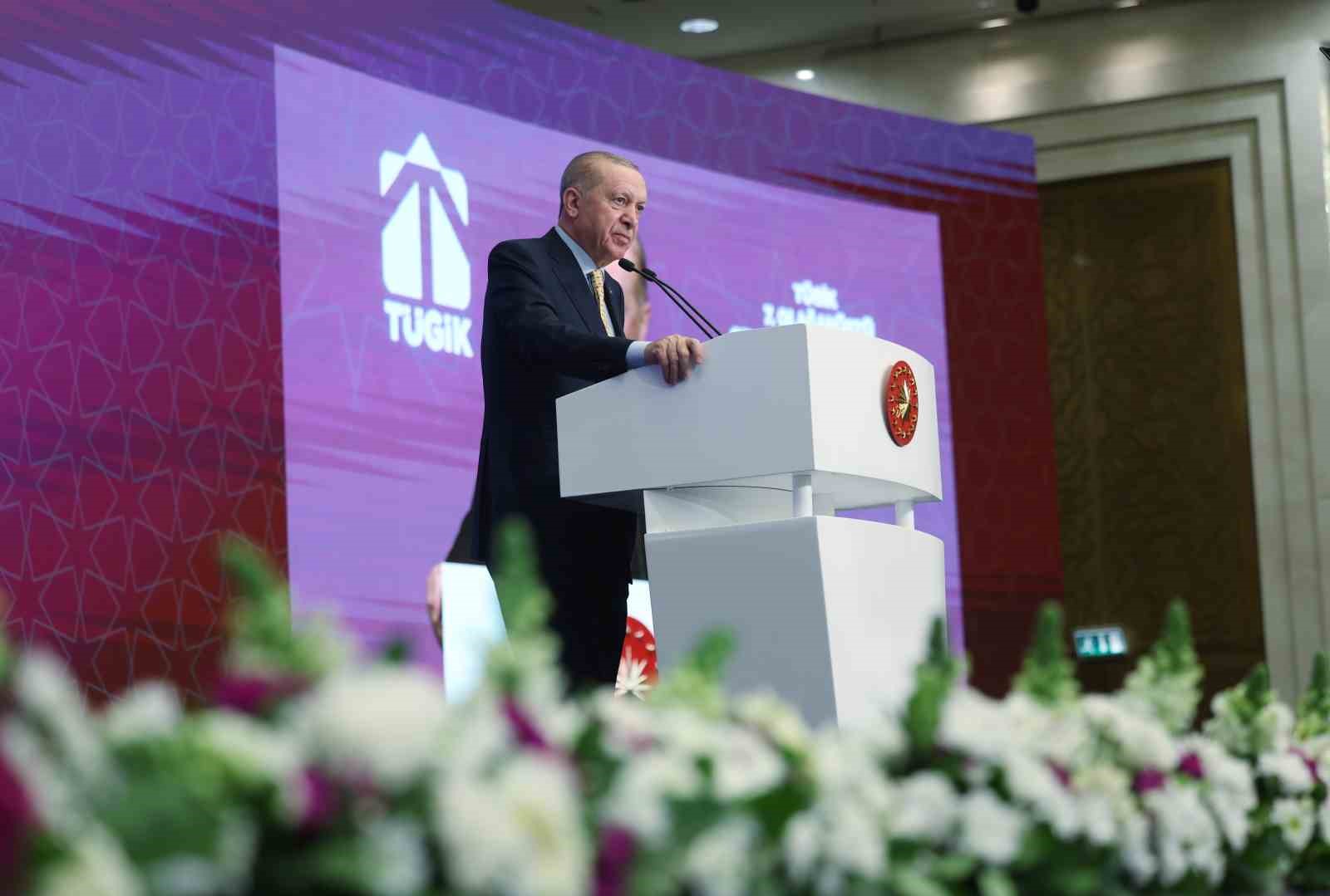 cumhurbaskani erdogan yeniden sekillenen dunya duzeninde kutup baslarindan birisi insallah turkiyemiz olacak 11 SmXSz3zm