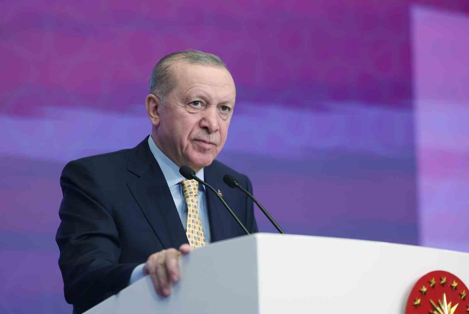 cumhurbaskani erdogan yeniden sekillenen dunya duzeninde kutup baslarindan birisi insallah turkiyemiz olacak 12 1IllJJQ4