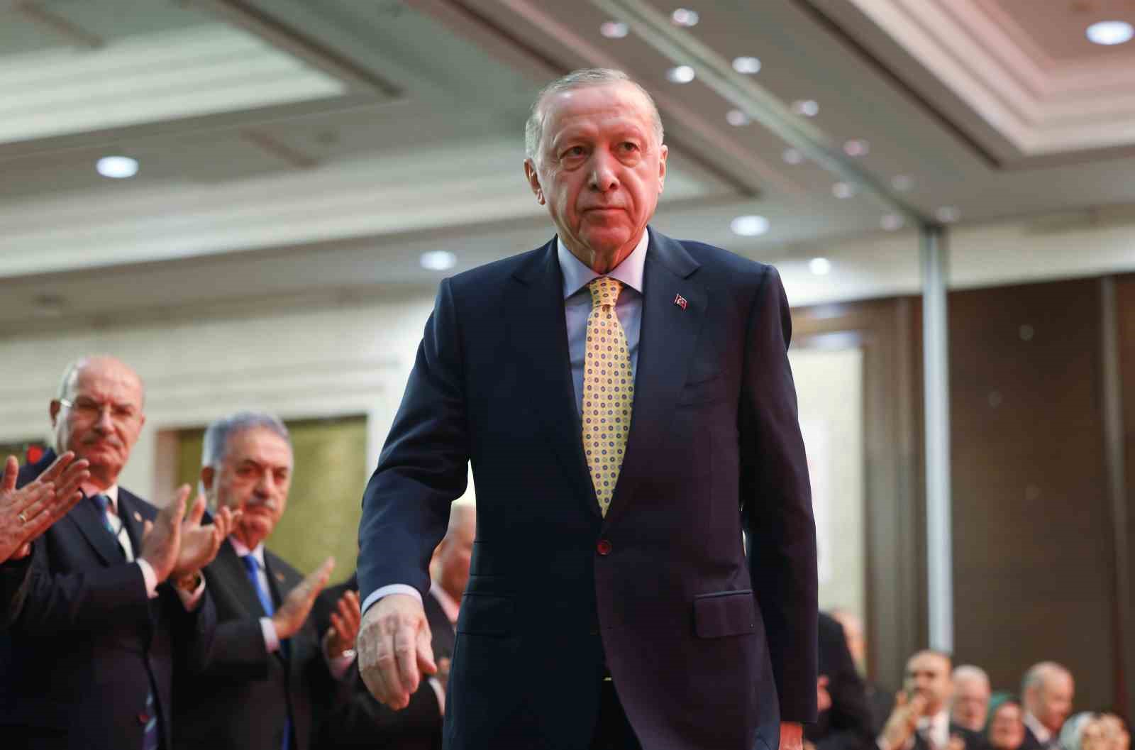 cumhurbaskani erdogan yeniden sekillenen dunya duzeninde kutup baslarindan birisi insallah turkiyemiz olacak 7