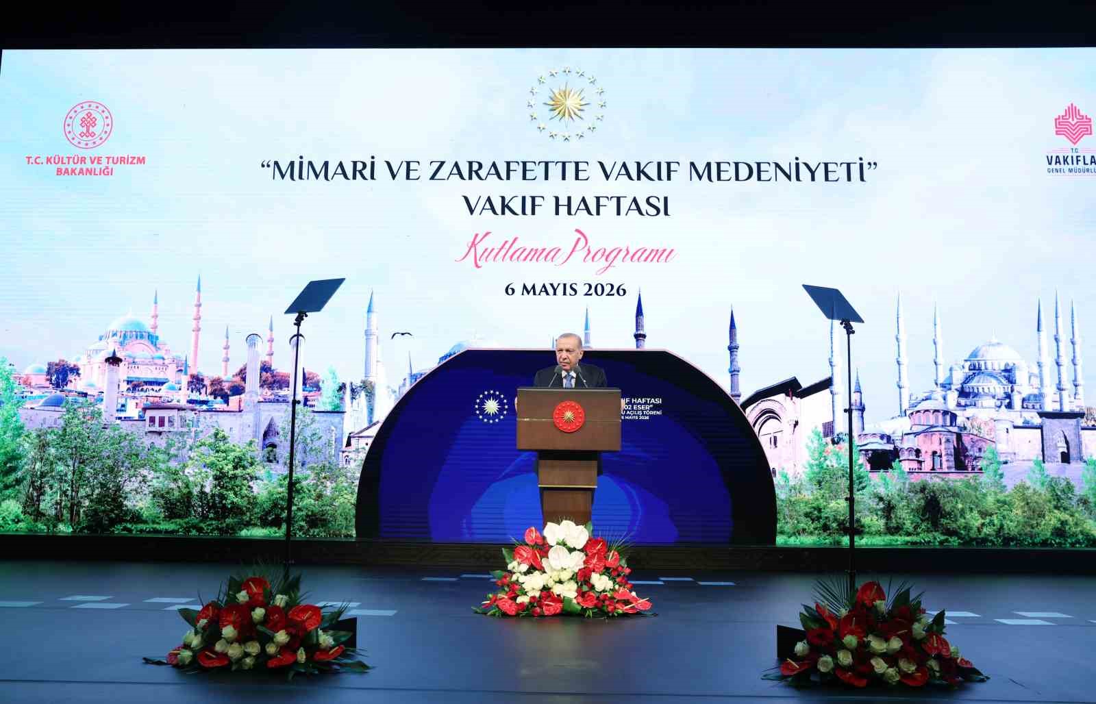 Cumhurbaşkanı Erdoğan: "Yönettiği şehri haraca bağlayanlara ses çıkarmayıp, bu milletin evlatları için samimiyetle koşturanlara engel çıkaranları sadece maşeri vicdana havale ediyoruz" 4 cumhurbaskani erdogan yonettigi sehri haraca baglayanlara ses cikarmayip bu milletin evlatlari icin samimiyetle kosturanlara 5ZcB8bLc