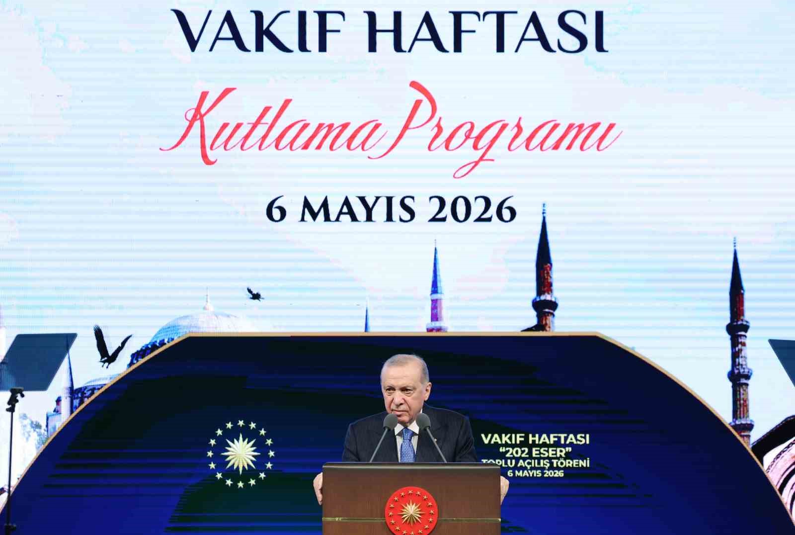 Cumhurbaşkanı Erdoğan: "Yönettiği şehri haraca bağlayanlara ses çıkarmayıp, bu milletin evlatları için samimiyetle koşturanlara engel çıkaranları sadece maşeri vicdana havale ediyoruz" 7 cumhurbaskani erdogan yonettigi sehri haraca baglayanlara ses cikarmayip bu milletin evlatlari icin samimiyetle kosturanlara a4Gc6Rbd