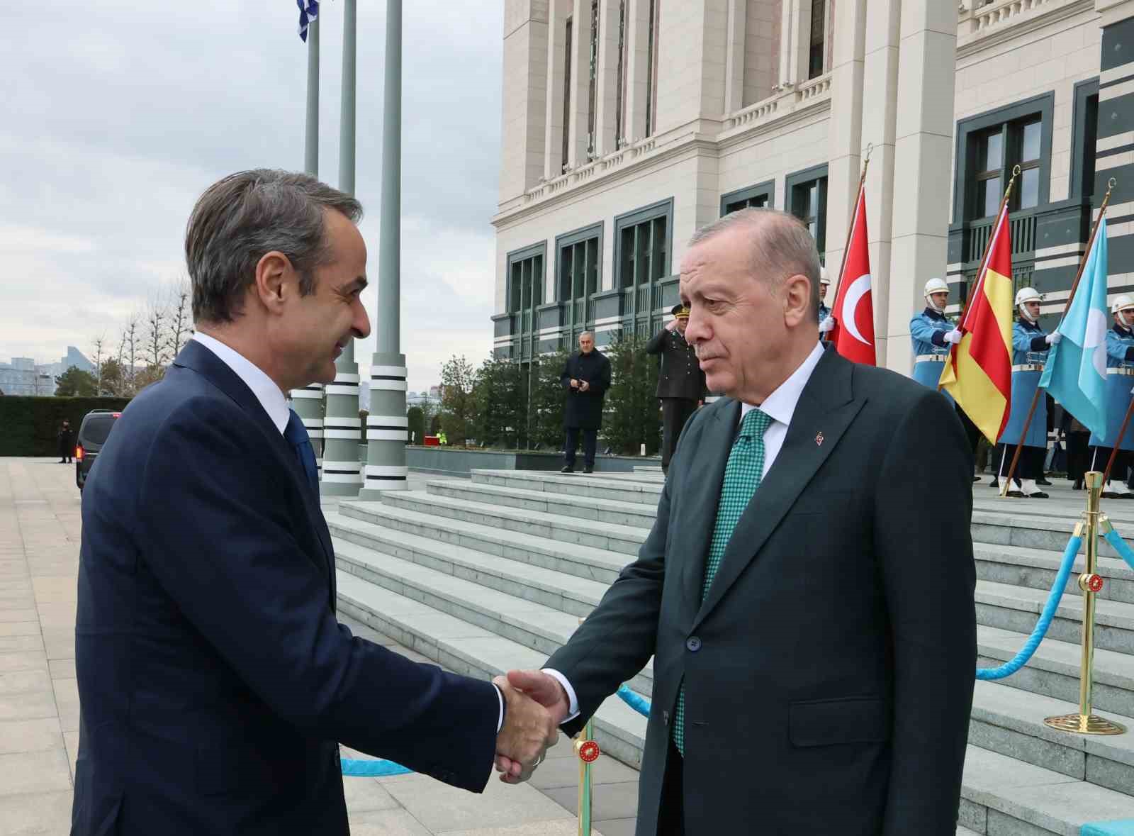 Cumhurbaşkanı Erdoğan, Yunanistan Başbakanı Miçotakis’i kabul etti 5 cumhurbaskani erdogan yunanistan basbakani micotakisi kabul etti 1 UCKzdETc