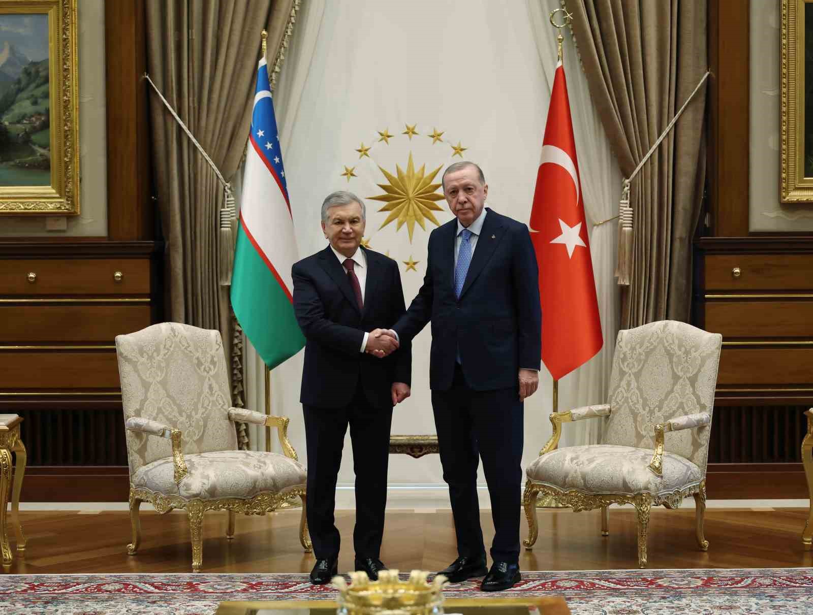 cumhurbaskani erdogan yurek yurege verdigimiz muddetce bulundugumuz asra turk dunyasinin muhrunu vuracagimizdan eminiz 0 MOgBcDNY