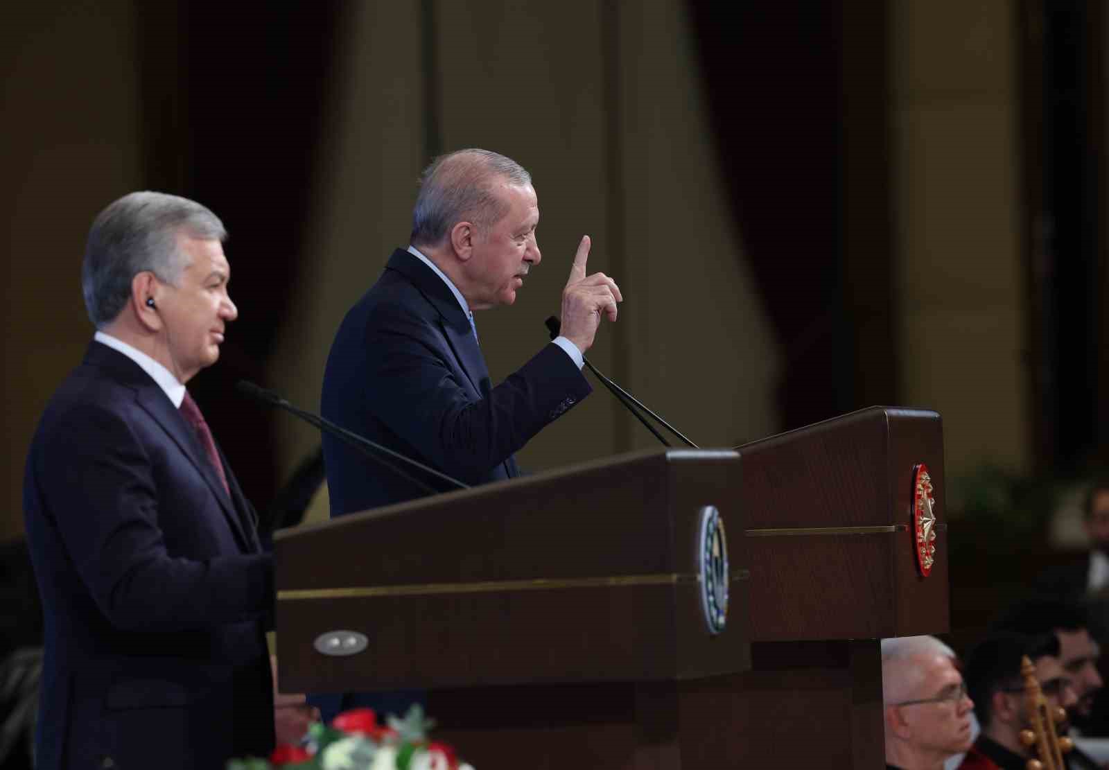 cumhurbaskani erdogan yurek yurege verdigimiz muddetce bulundugumuz asra turk dunyasinin muhrunu vuracagimizdan eminiz 14 9AGEg6ew