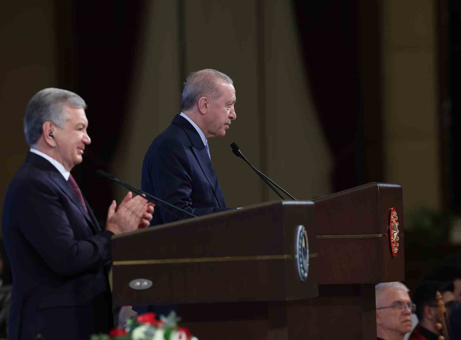 cumhurbaskani erdogan yurek yurege verdigimiz muddetce bulundugumuz asra turk dunyasinin muhrunu vuracagimizdan eminiz 15 Pl4Ie5Mq
