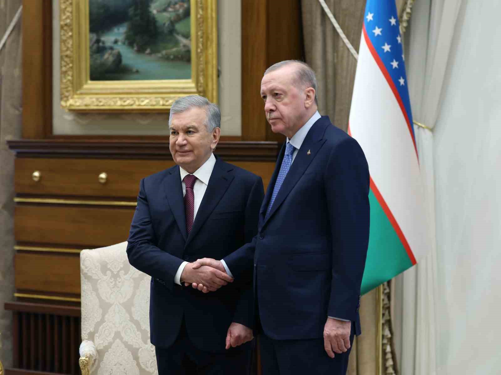cumhurbaskani erdogan yurek yurege verdigimiz muddetce bulundugumuz asra turk dunyasinin muhrunu vuracagimizdan eminiz 16 YvZGLIHw
