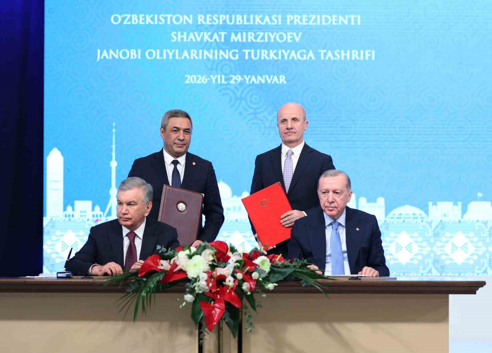 cumhurbaskani erdogan yurek yurege verdigimiz muddetce bulundugumuz asra turk dunyasinin muhrunu vuracagimizdan eminiz 6 JipJq3d9