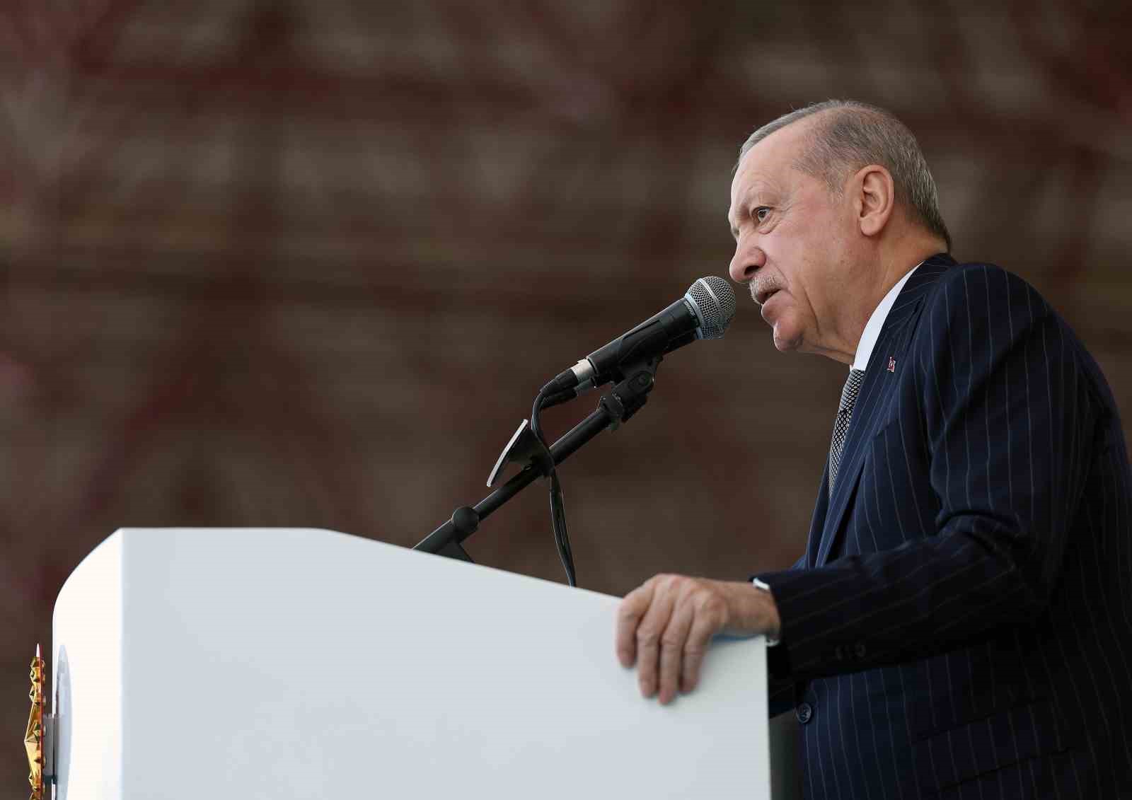 cumhurbaskani erdogan zor hassas ve mesuliyeti fevkalade yuksek bir gorevi icra eden emniyet teskilatimizin hNyFFuTp