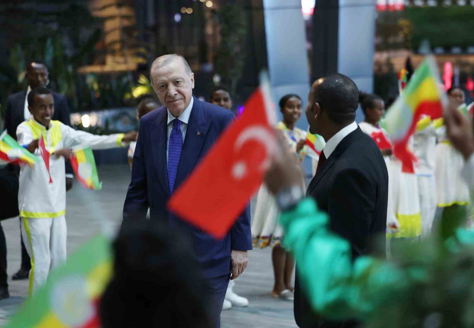 cumhurbaskani erdogana etiyopyali cocuklardan coskulu karsilama 2 1EAb9Bnv