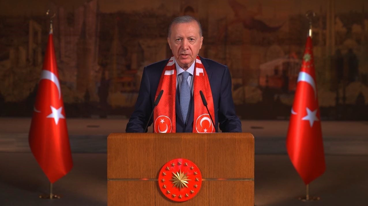 cumhurbaskani-erdogandan-a-milli-takima-destek-mesaji-mucadeleyi-birakmadiginizda-turkiye-icin-neleri-basardiginiza-defalarca-QkqdcOSp.jpg