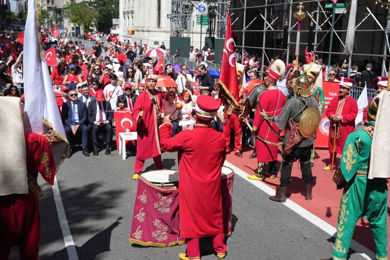 Cumhurbaşkanı Erdoğan’dan ABD’deki Türk toplumuna: "Mesafelerin ayıramayacağı kadar güçlü bir bağa sahibiz" 30 cumhurbaskani erdogandan abddeki turk toplumuna mesafelerin ayiramayacagi kadar guclu bir baga sahibiz 26 tOH7CR1N