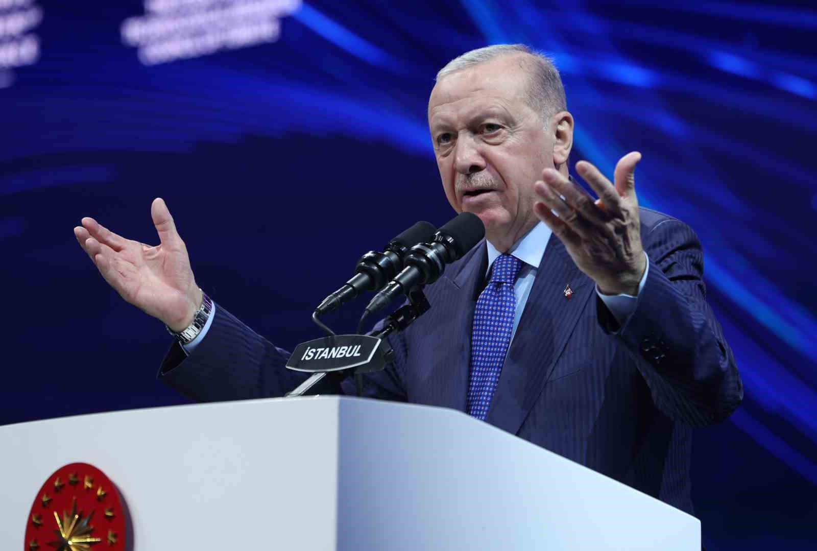 cumhurbaskani erdogandan chp tepkisi baliklar urkuyor diyenler gelip fuarimizi ziyaret ettiler 5 GaUaKKlm
