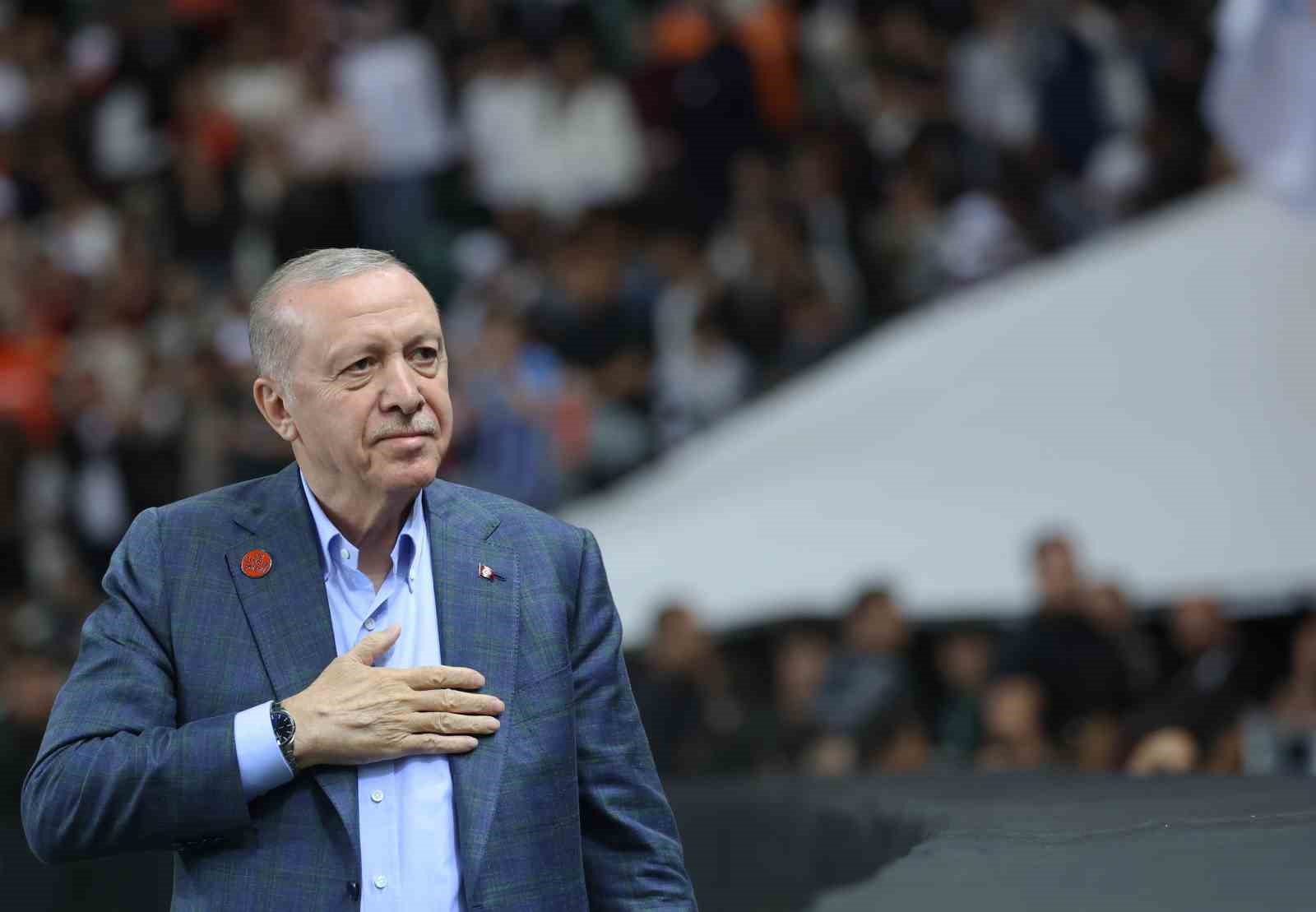 Cumhurbaşkanı Erdoğan’dan gençlere: "Kifayetsizlere asla prim vermeyin" 37 cumhurbaskani erdogandan genclere kifayetsizlere asla prim vermeyin 33