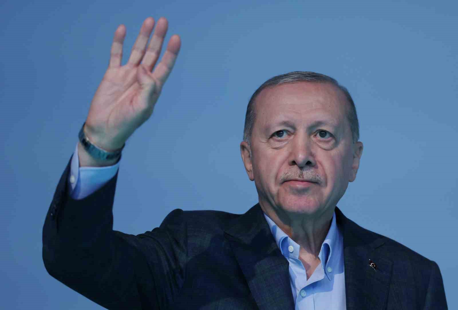 Cumhurbaşkanı Erdoğan’dan gençlere: "Kifayetsizlere asla prim vermeyin" 54 cumhurbaskani erdogandan genclere kifayetsizlere asla prim vermeyin 50 yF2Gsapr