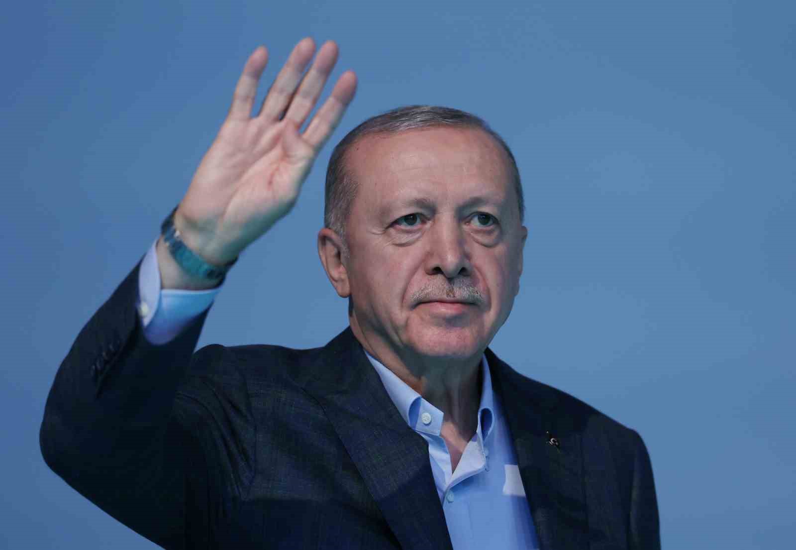 Cumhurbaşkanı Erdoğan’dan gençlere: "Kifayetsizlere asla prim vermeyin" 55 cumhurbaskani erdogandan genclere kifayetsizlere asla prim vermeyin 51 WVOk22jp