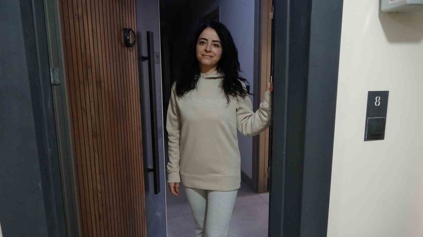 cumhurbaskani erdoganin acikladigi konut fiyatlari depremzedeleri memnun etti 2 71KsJnrT