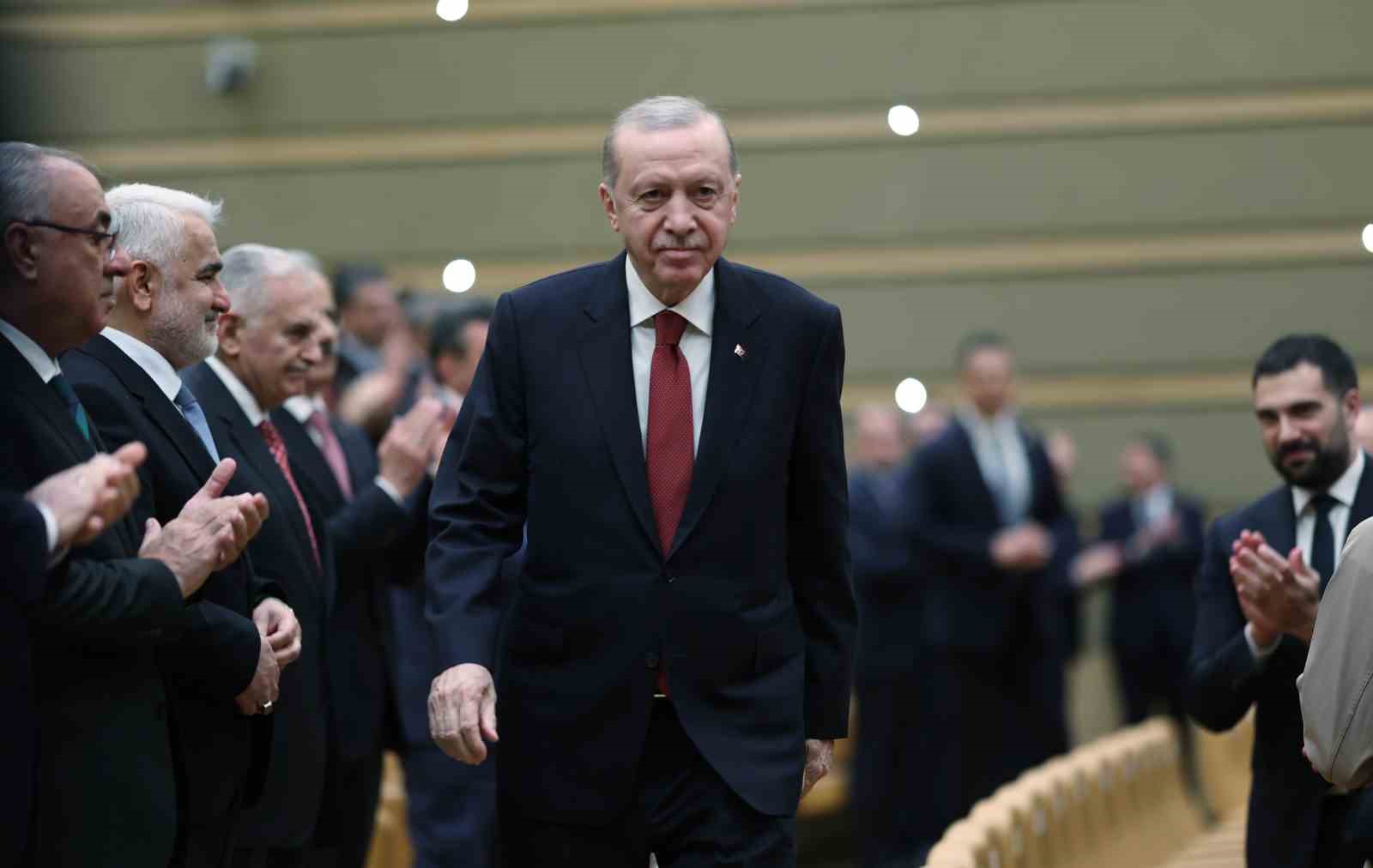 Cumhurbaşkanı Erdoğan’ın butona basmasıyla Türkiye’de 5G teknolojisine geçildi 12 cumhurbaskani erdoganin butona basmasiyla turkiyede 5g teknolojisine gecildi 8