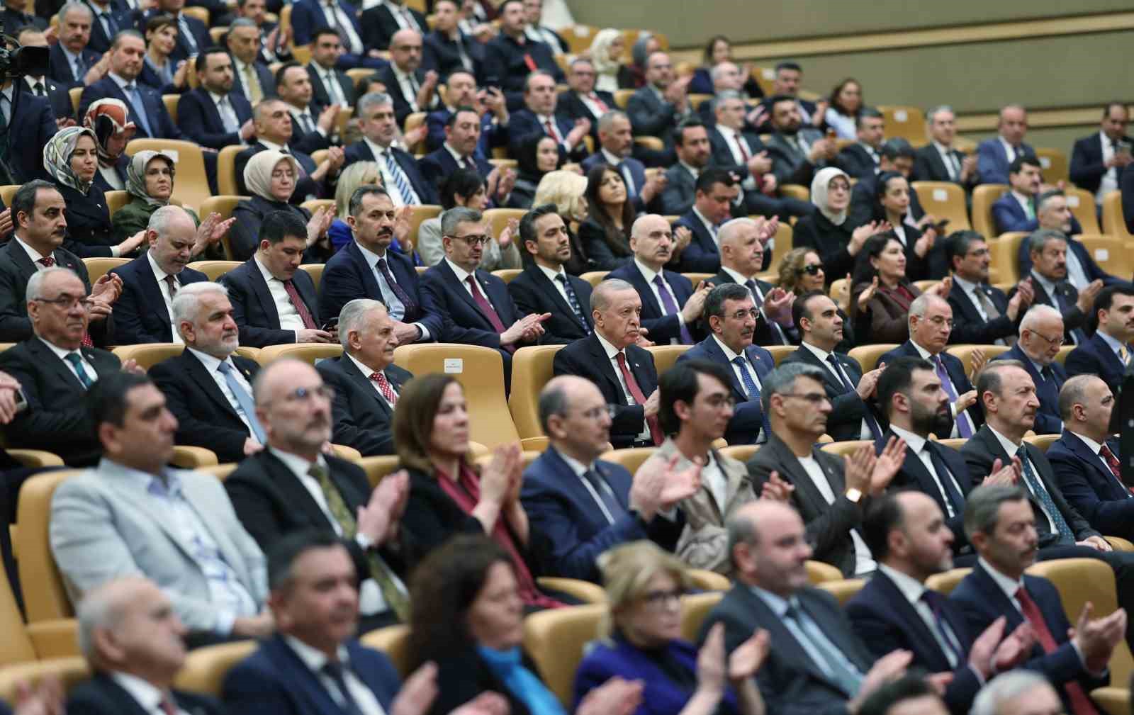 Cumhurbaşkanı Erdoğan’ın butona basmasıyla Türkiye’de 5G teknolojisine geçildi 13 cumhurbaskani erdoganin butona basmasiyla turkiyede 5g teknolojisine gecildi 9 lXl9j9jr