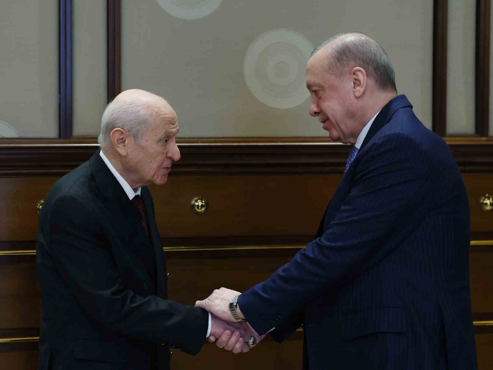 cumhurbaskani recep tayyip erdogan ile mhp genel baskani devlet bahcelinin gorusmesi basladi 0 gAPtezrT